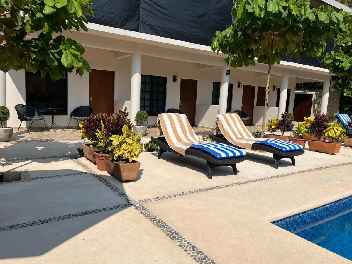 Natura Hotel & Villas Сіуатанехо Екстер'єр фото
